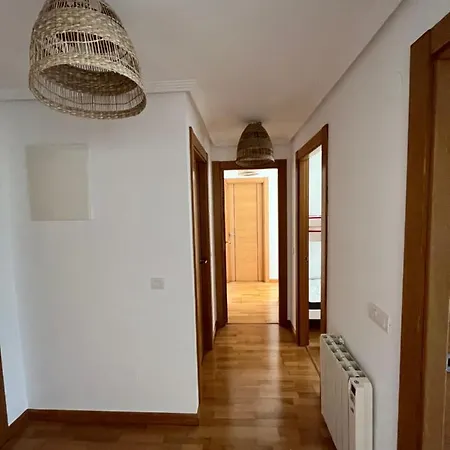 Lola Apartment *